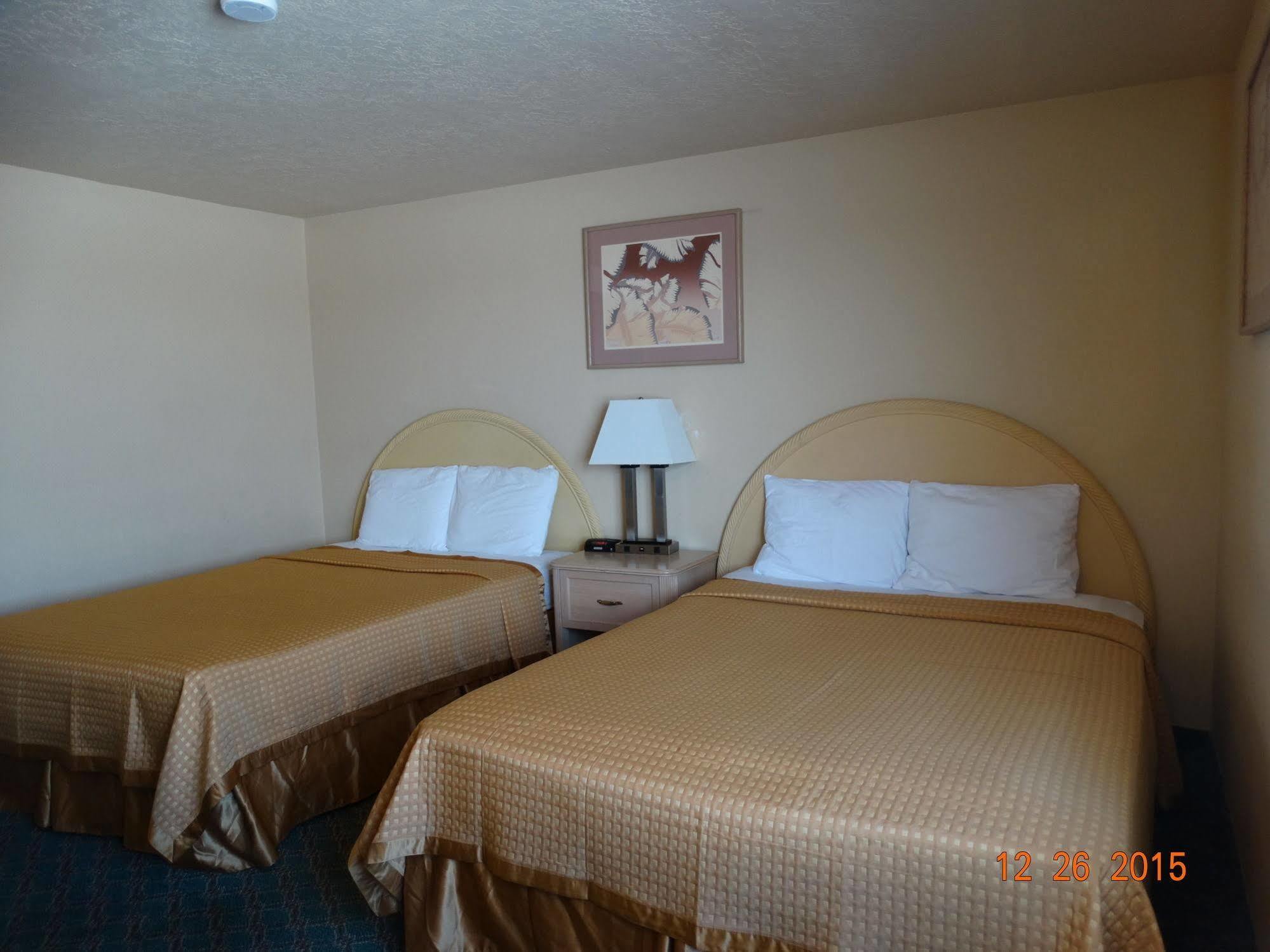 Budget Motel Delta Exterior photo